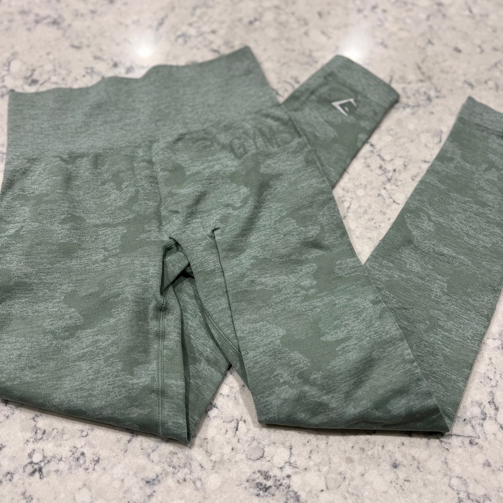 Gymshark green camo size S